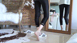 【袜啵啵】NO.044 稚予-贝壳头、匡威帆布鞋、短肉丝封面图