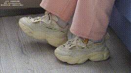 【袜啵啵】NO.141 周周-运动鞋、白棉袜、裸足