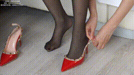 【袜啵啵】NO.155 小安-两双高跟鞋、黑丝、裸足、涂指甲油