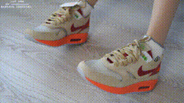 【袜啵啵】NO.118 稚予-运动鞋、白棉袜、肉丝、踩小熊玩偶