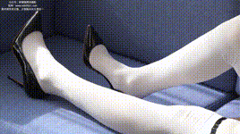 【袜啵啵】NO.299 小甜豆-两双高跟鞋、厚白丝大腿袜、厚黑丝大腿袜