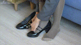 【袜啵啵】NO.312 奶油-高跟鞋、黑丝打底（脚尖加固款）、肉丝（脚尖加固款）、（两双丝袜叠穿）、模拟脚趾夹东西（花絮版）