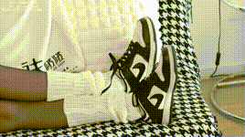 【袜啵啵】NO.333 雪糕-板鞋、白棉袜、黑丝（脚尖加固款）、堆堆袜套（花絮版）