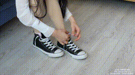 【袜啵啵】NO.431 芝士-高跟鞋、板鞋、黑棉袜、粉棉袜、油亮肉丝（仅棉袜里打底）（仅花絮版）