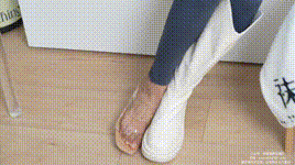 【袜啵啵】NO.389 奶油-长靴、高跟凉鞋、黑丝（脚尖加固款）、瑜伽裤裤里丝、裸足（超长花絮版）封面图