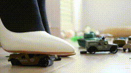 【袜啵啵】NO.576 小甜豆甜甜圈-两双高跟鞋、厚黑丝、油亮薄白丝、裸足、巨大娘剧情