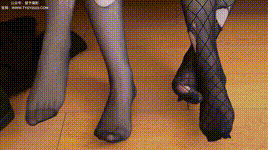 【甜予摄影】NO.071 璇璇澜澜-长靴、黑丝、渔网袜、裸足、互相撕破丝袜剧情 _1