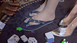 【甜予摄影】NO.128 璇璇-拖鞋、高跟鞋、薄灰丝（脚尖加固版）、薄黑丝（脚尖加固版）、踩小房子剧情