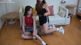 【甜予摄影】NO.108 闺蜜-板鞋、双白棉袜、双裸足 _1封面图