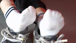 【袜啵啵】1080P-NO.018 木木-运动鞋、白棉袜、裸足