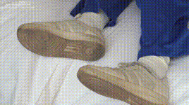 【袜啵啵 】1080P-NO.042 砂糖-校服、板鞋、白棉袜、油亮白丝封面图