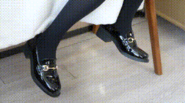 【袜啵啵】1080P-NO.310 芝士-皮鞋、厚黑丝（花絮版）封面图