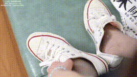 【袜啵啵】1080P-NO.379 稚予-板鞋、灰丝（花絮版）封面图