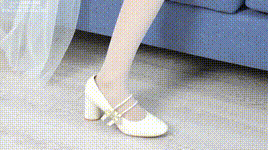 【袜啵啵】1080P-NO.443 糯米-高跟鞋、白丝（脚尖加固款）、裸足（花絮版）封面图