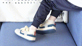 【袜啵啵】1080P-NO.446 甜甜圈 板鞋、白棉袜、白丝（脚尖加固款）、校服裤里丝（花絮版）封面图