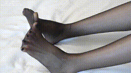 【袜啵啵】1080P-NO.412 稚予-透明高跟鞋、黑丝（脚尖微加固款）、裸足（黑色美甲）、裸足穿鞋淋水剧情（花絮版）封面图