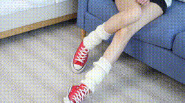 【袜啵啵】1080P-NO.527 稚予 帆布鞋、堆堆袜套、白棉袜（花絮版）封面图