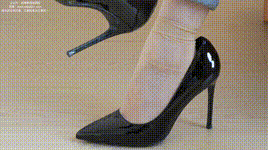 【袜啵啵】1080P-NO.559 甜甜圈-高跟鞋、短肉丝（脚尖加固款）、垫脚半蹲半脱袜子剧情封面图