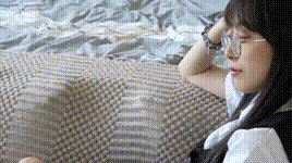【袜啵啵】1080P-NO.657 稚予-板鞋、帆布鞋、油亮薄肉丝、裸足、jk制服