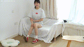 【物恋传媒】No.2680 山奈-帆布鞋、白棉袜、裸足封面图